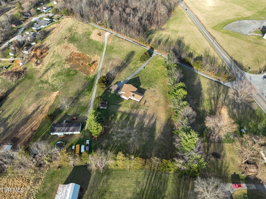 Photo #63: 805 Clairmont Road