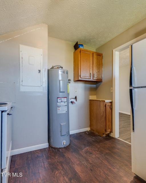 Photo #8: 1527 Fuller Street