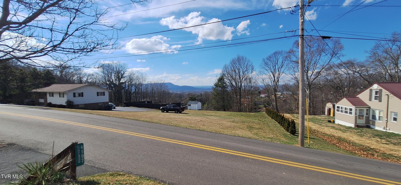 Photo #45: 4197 Skyland Drive