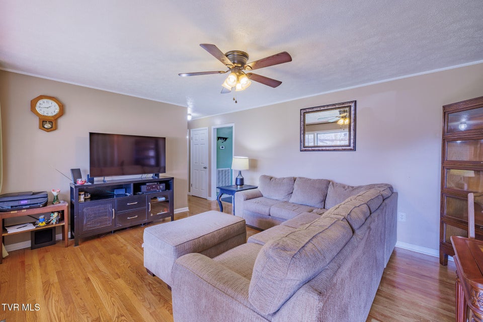 Photo #2: 1809 Duke Street