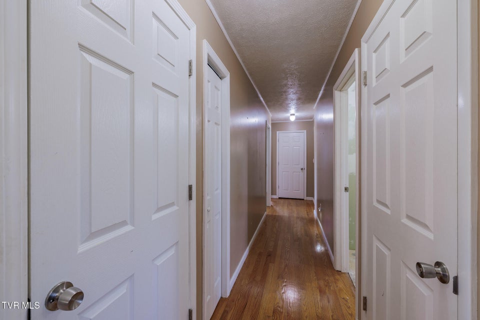 Photo #7: 1809 Duke Street