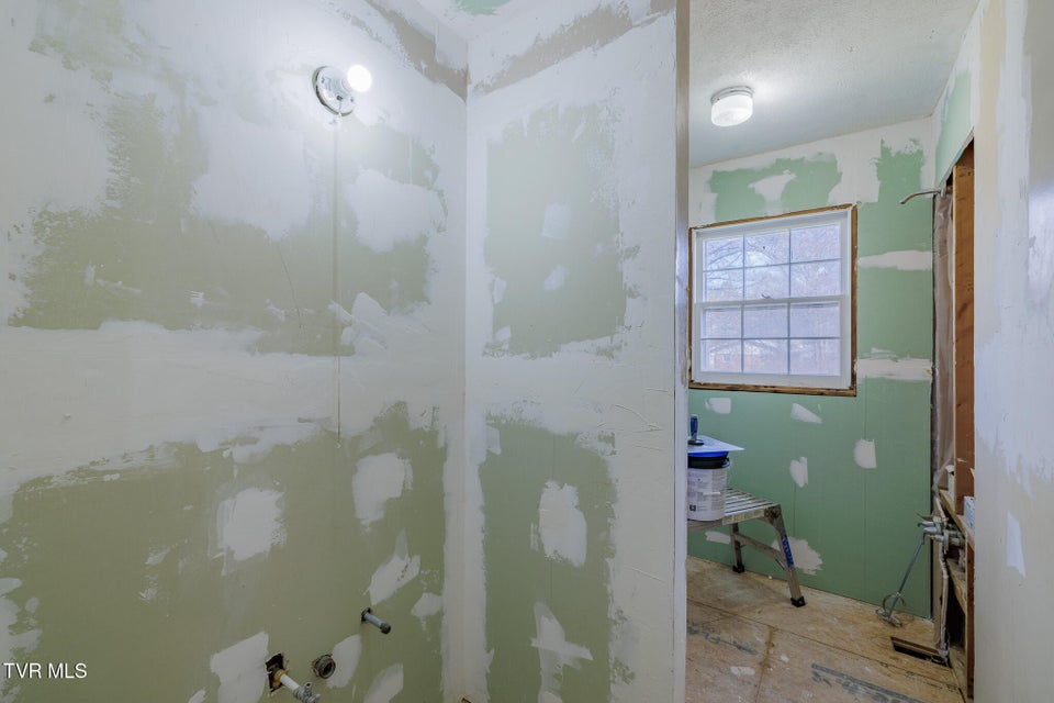 Photo #8: 1809 Duke Street