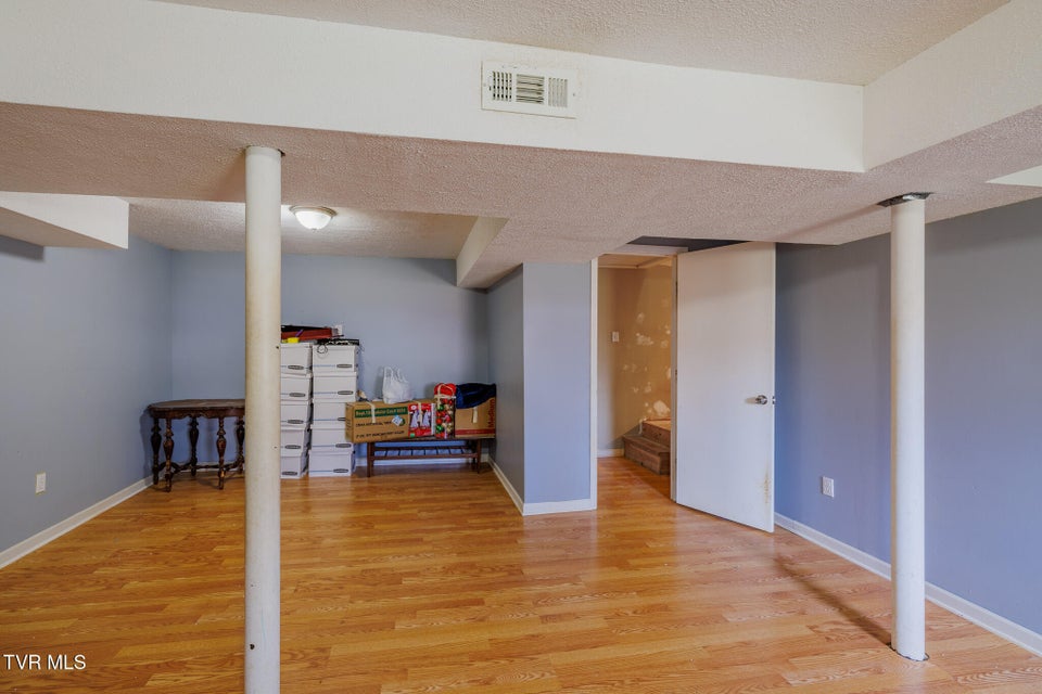 Photo #17: 1809 Duke Street