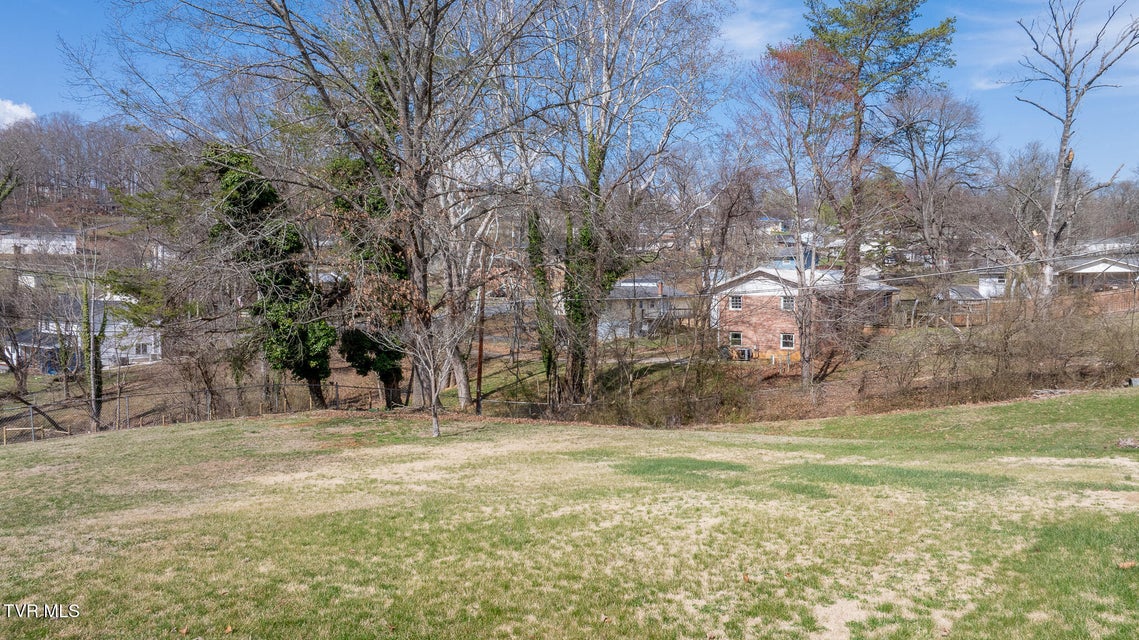 Photo #24: 1809 Duke Street