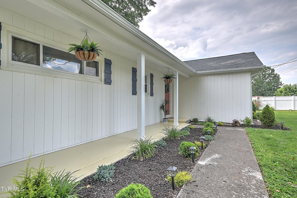 Photo #5: 315 Liberty Avenue