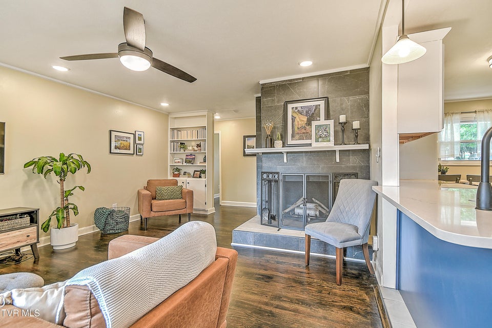 Photo #19: 315 Liberty Avenue