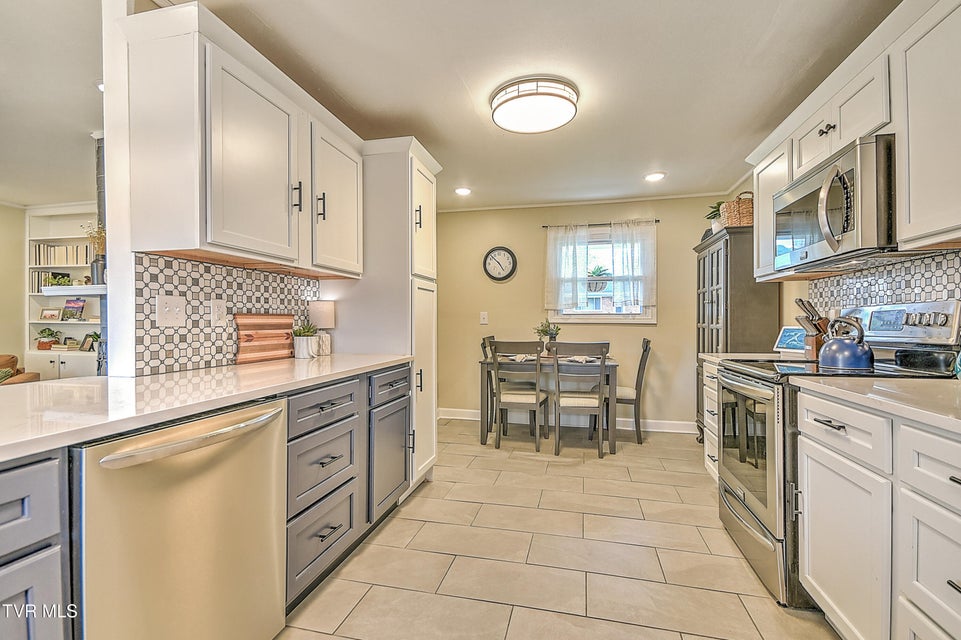 Photo #27: 315 Liberty Avenue