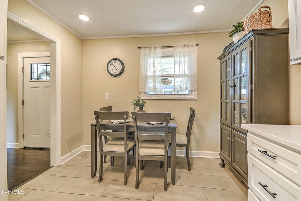 Photo #28: 315 Liberty Avenue