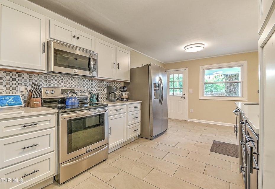 Photo #31: 315 Liberty Avenue