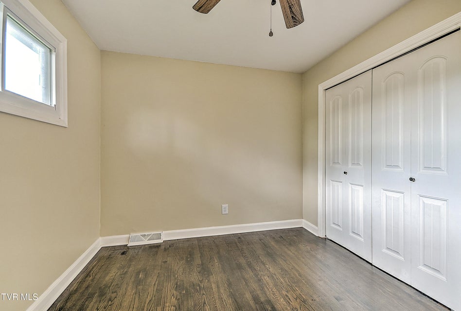 Photo #49: 315 Liberty Avenue