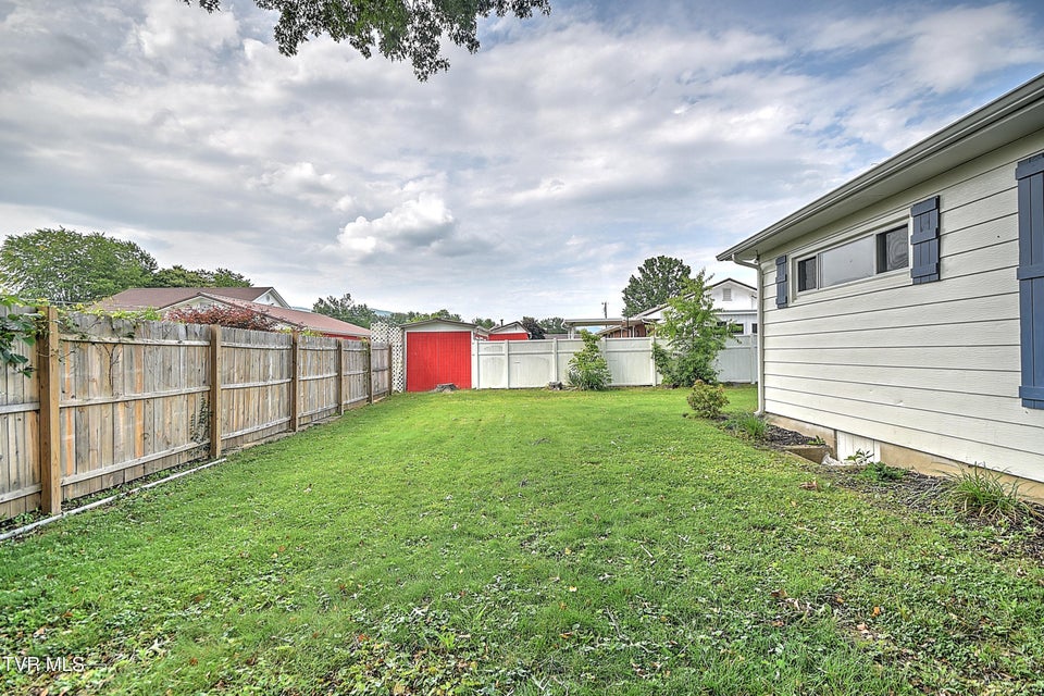 Photo #58: 315 Liberty Avenue