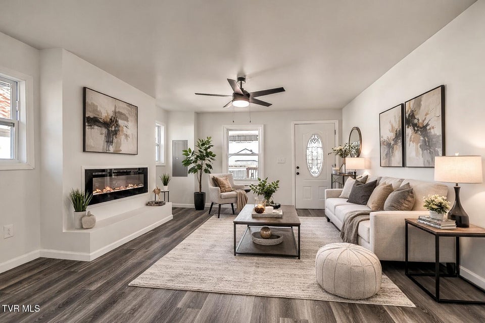 Photo #15: 410 Highland Road