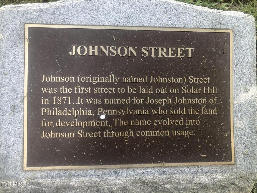 Photo #35: 455 Westin Drive