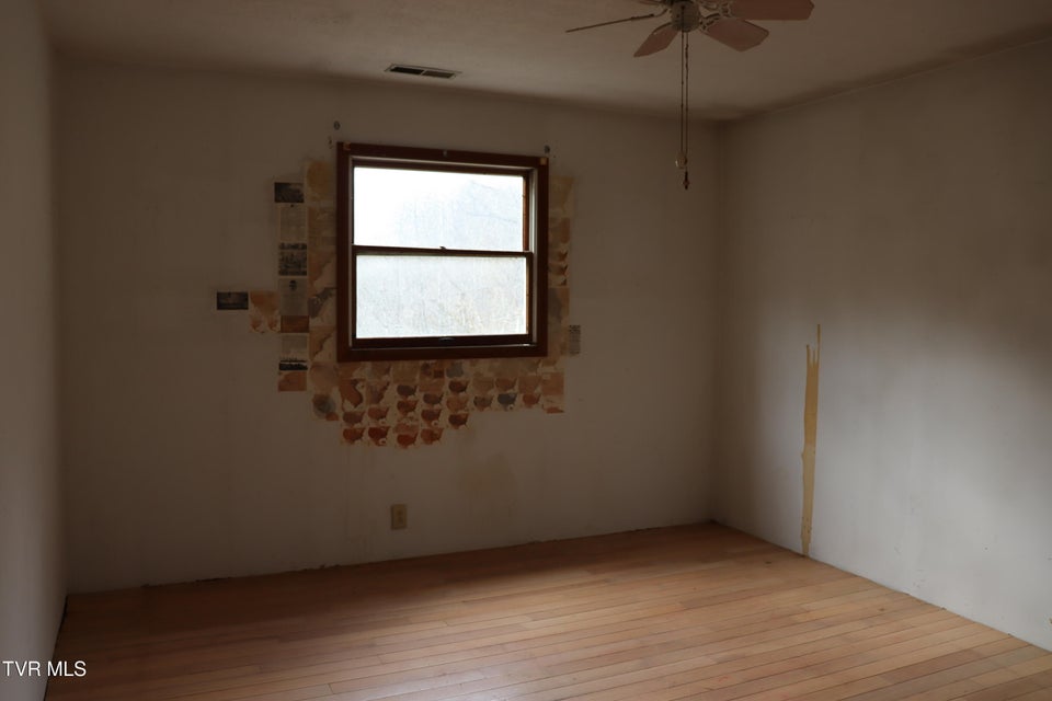 Photo #23: 324 Ocoonita Road