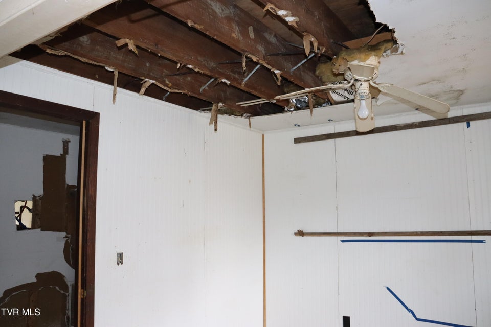 Photo #33: 324 Ocoonita Road