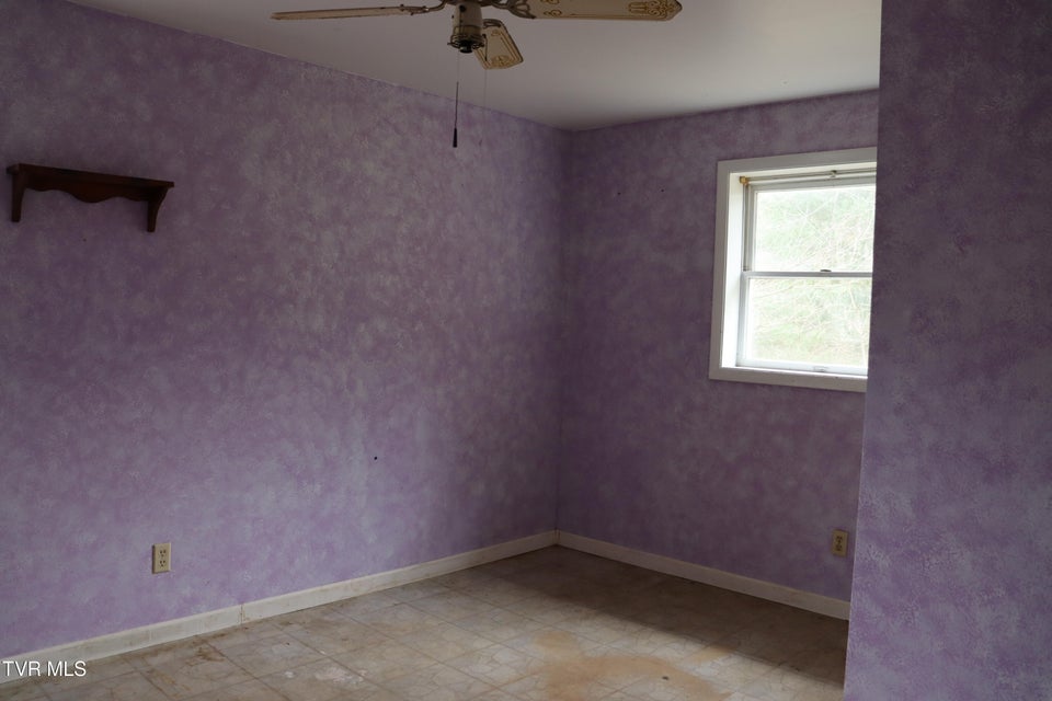 Photo #29: 324 Ocoonita Road