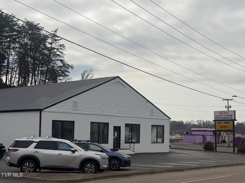 Photo #5: 1904 Brookside Drive