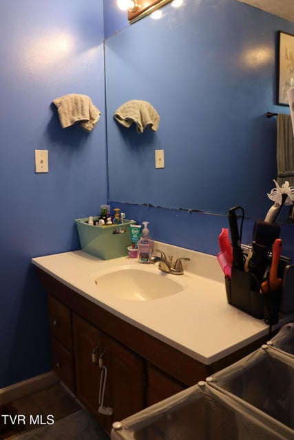 Photo #24: 127 Brown Street