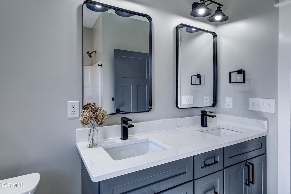 Photo #32: 112 Hulse Road