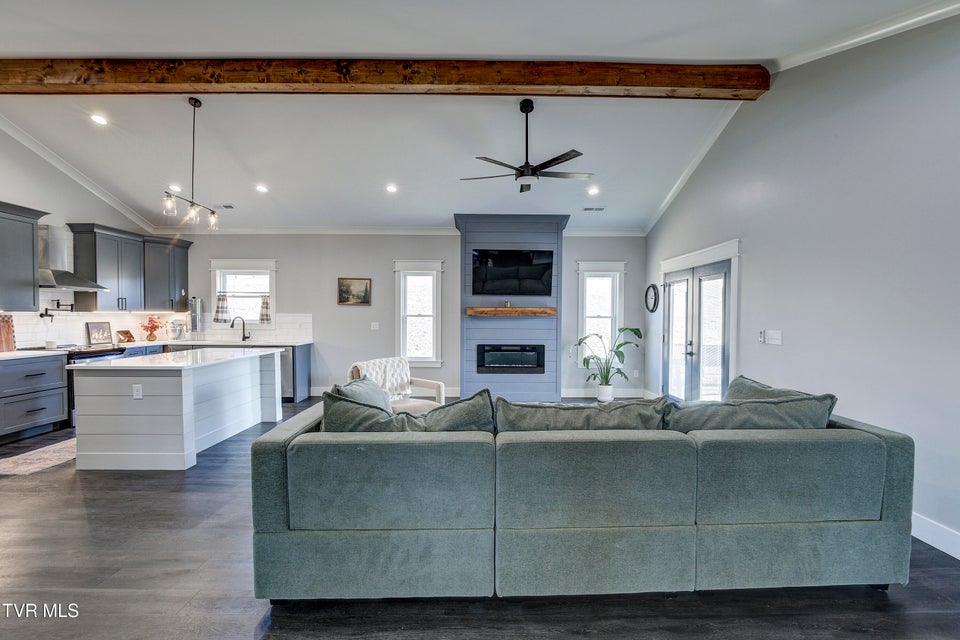 Photo #4: 112 Hulse Road