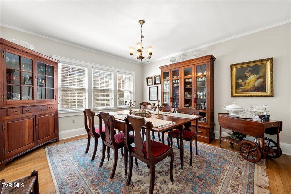 Photo #21: 108 Valley Street