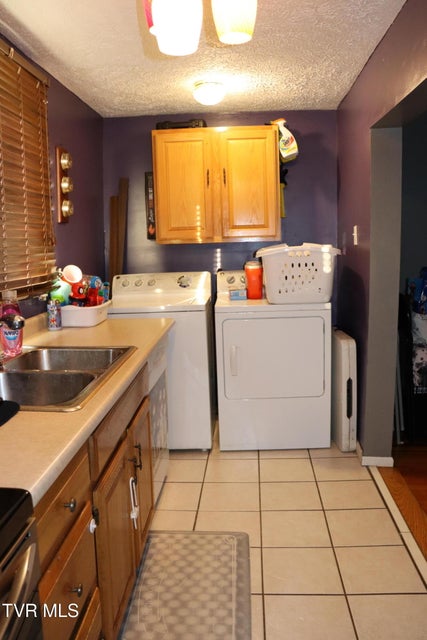 Photo #23: 127 Brown Street