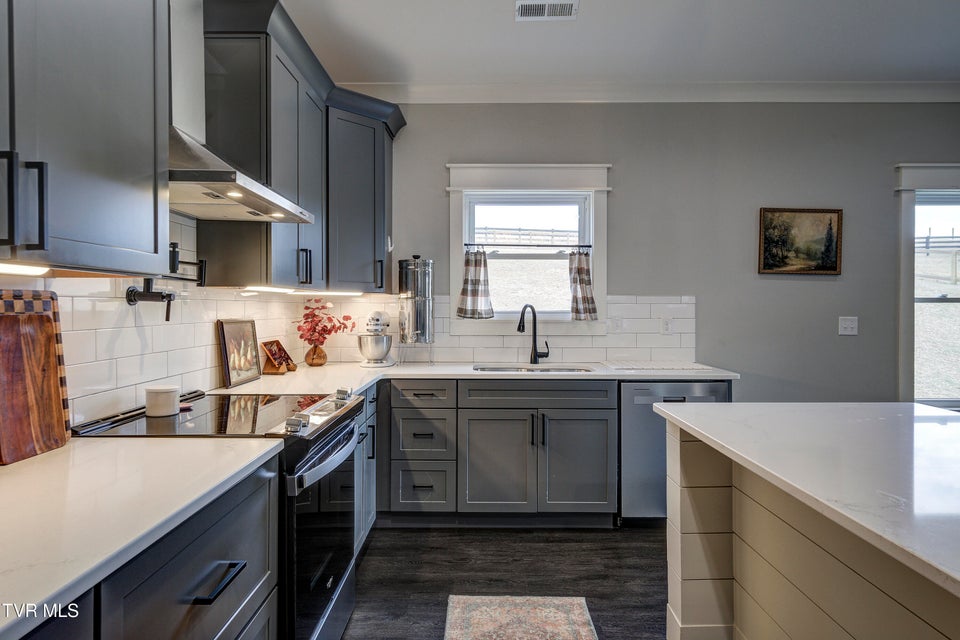 Photo #14: 112 Hulse Road