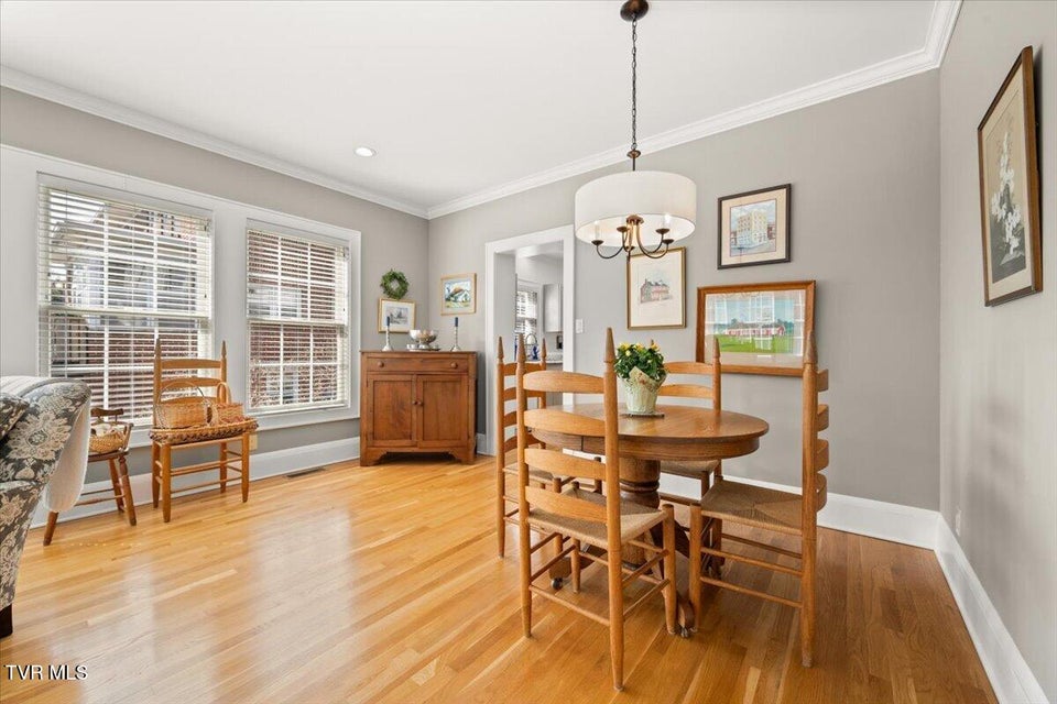 Photo #41: 108 Valley Street