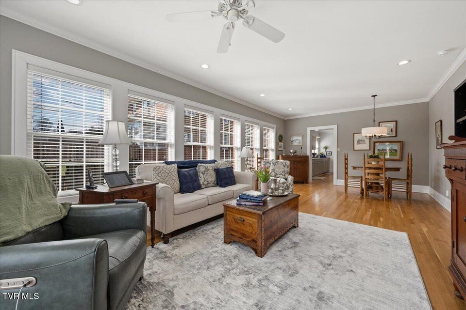 Photo #43: 108 Valley Street