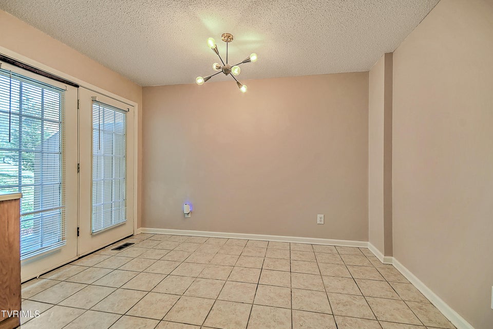 Photo #11: 112 Winners Circle