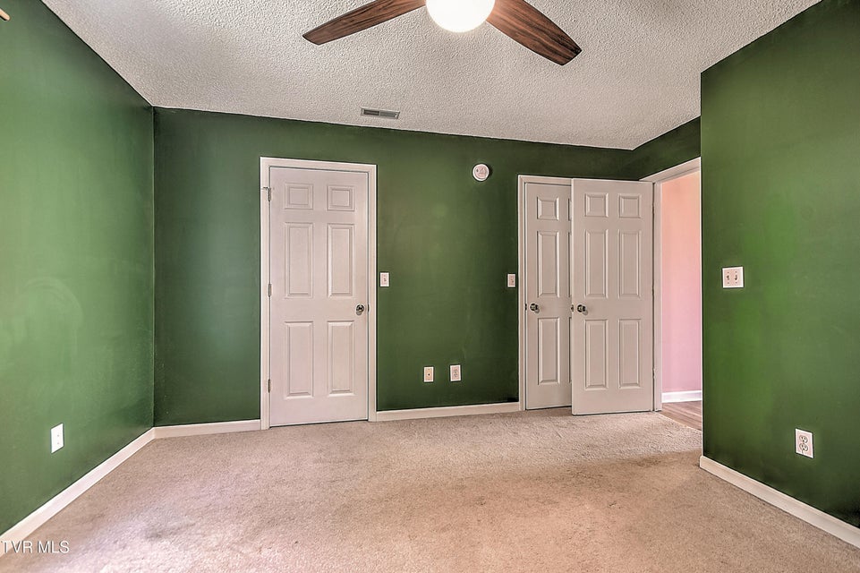 Photo #16: 112 Winners Circle