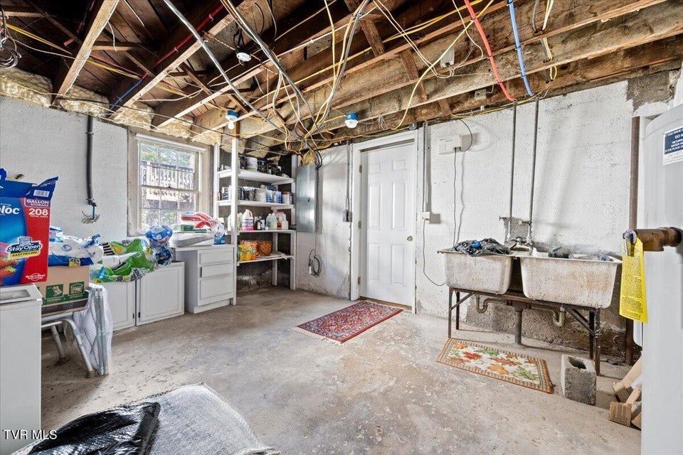 Photo #57: 108 Valley Street