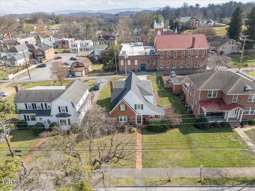 Photo #60: 108 Valley Street