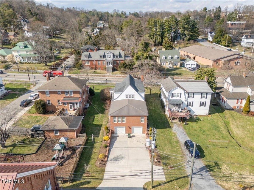 Photo #63: 108 Valley Street