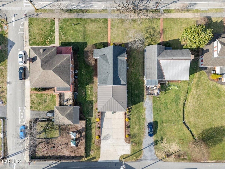 Photo #64: 108 Valley Street