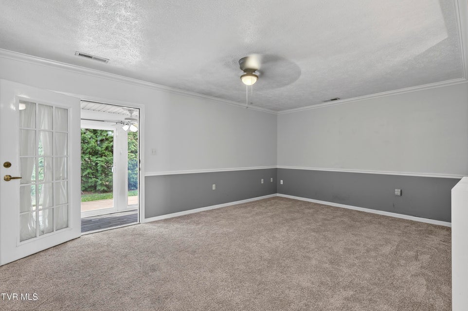 Photo #8: 555 Hickory Road