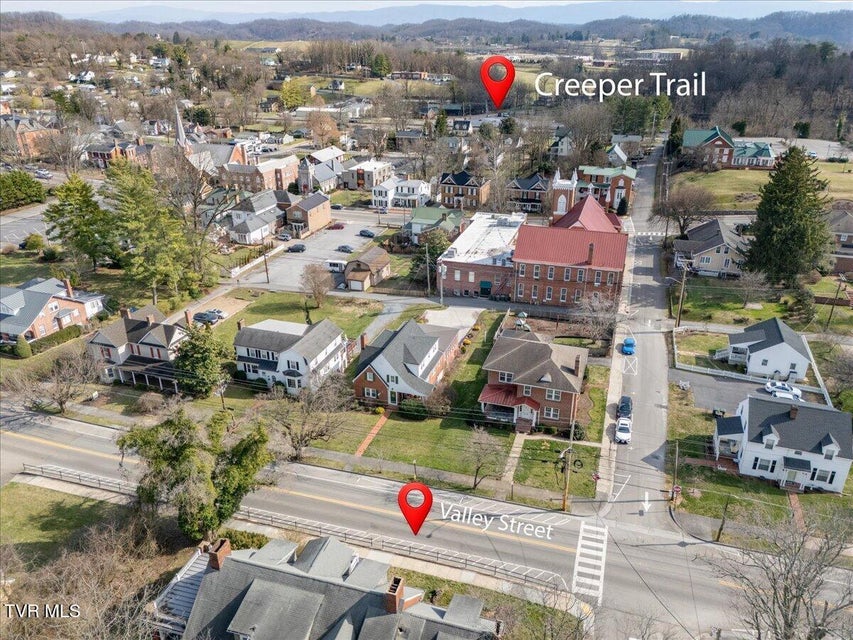 Photo #66: 108 Valley Street