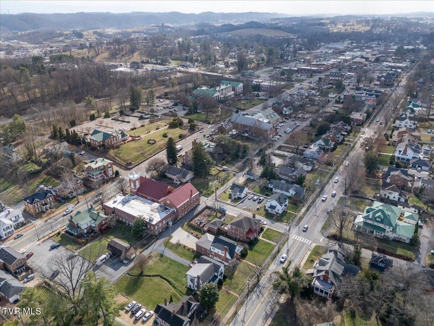 Photo #68: 108 Valley Street