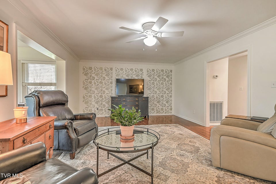 Photo #11: 113 Fox Hall Circle