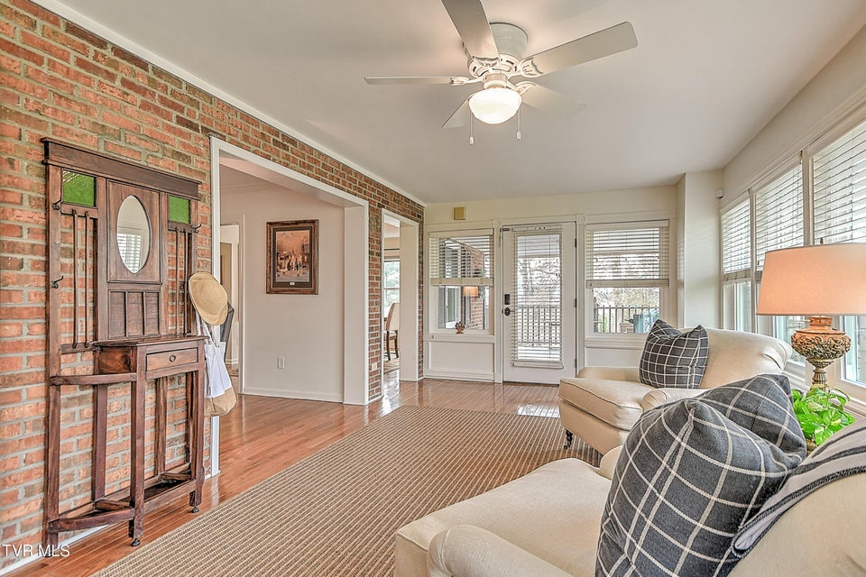 Photo #13: 113 Fox Hall Circle