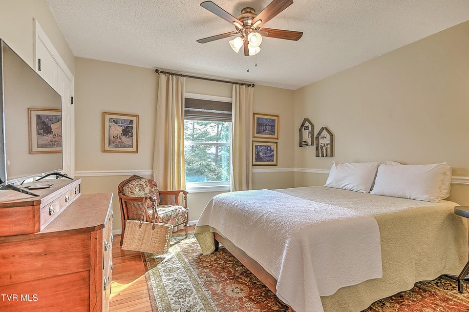 Photo #34: 113 Fox Hall Circle