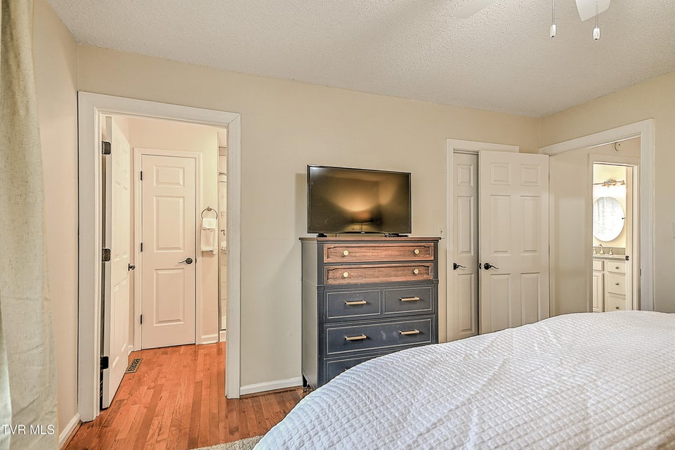 Photo #39: 113 Fox Hall Circle