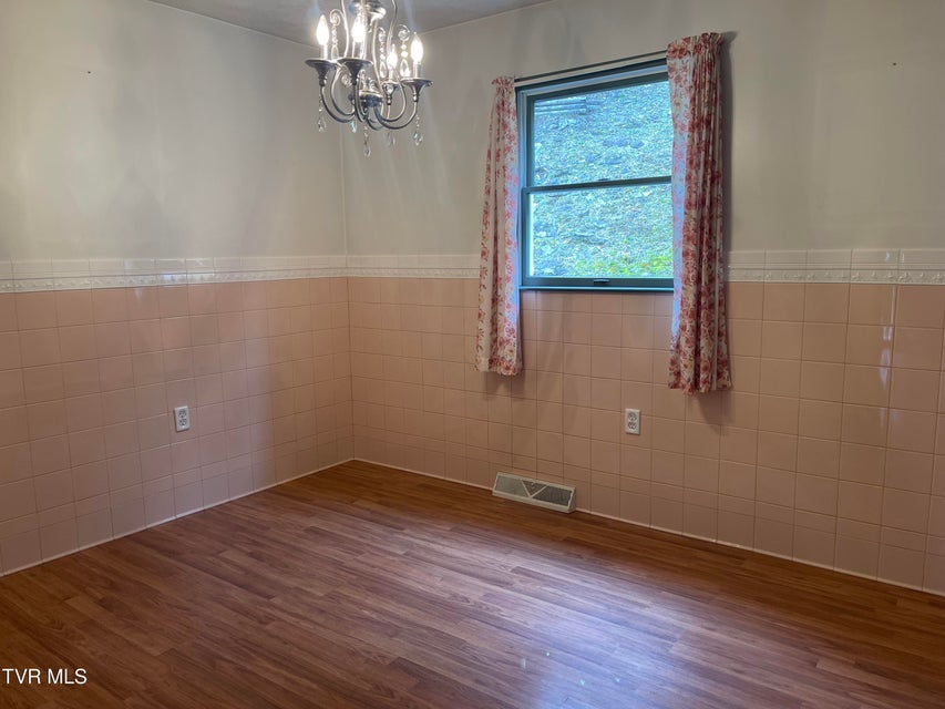 Photo #17: 1977 Combs Ridge Road