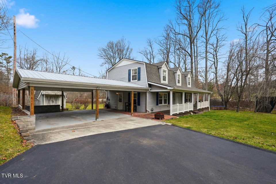 Photo #4: 308 Grant Avenue