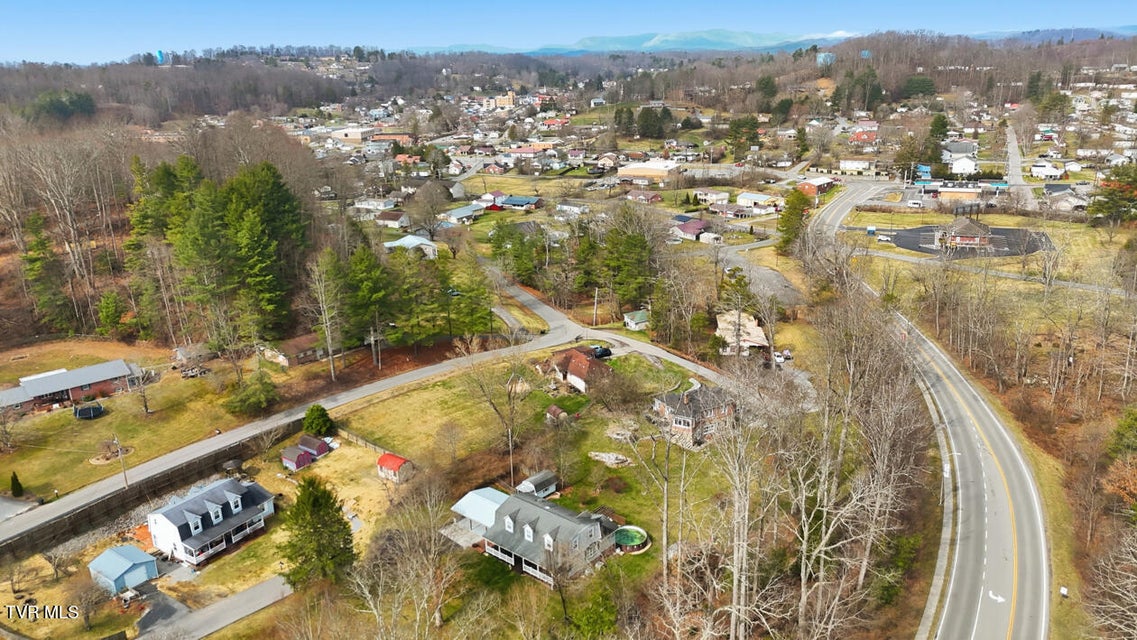 Photo #41: 308 Grant Avenue