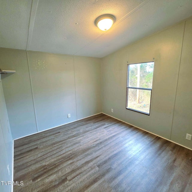 Photo #13: 91 Old Mine Road