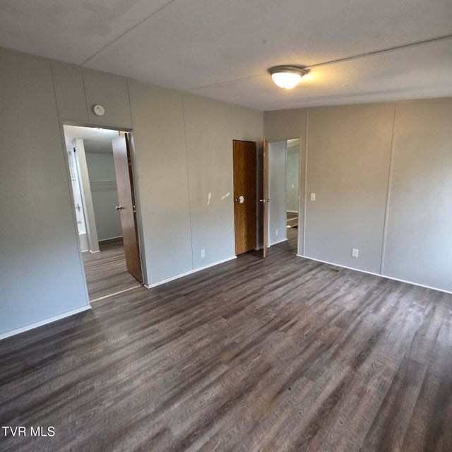 Photo #10: 91 Old Mine Road