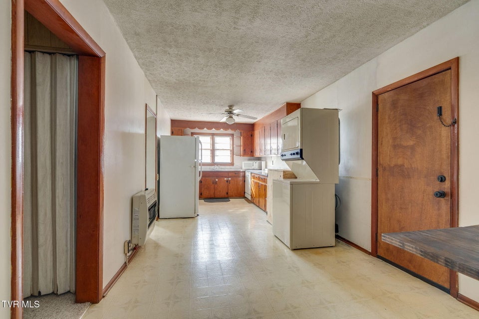 Photo #7: 1343 Piney Flats Road