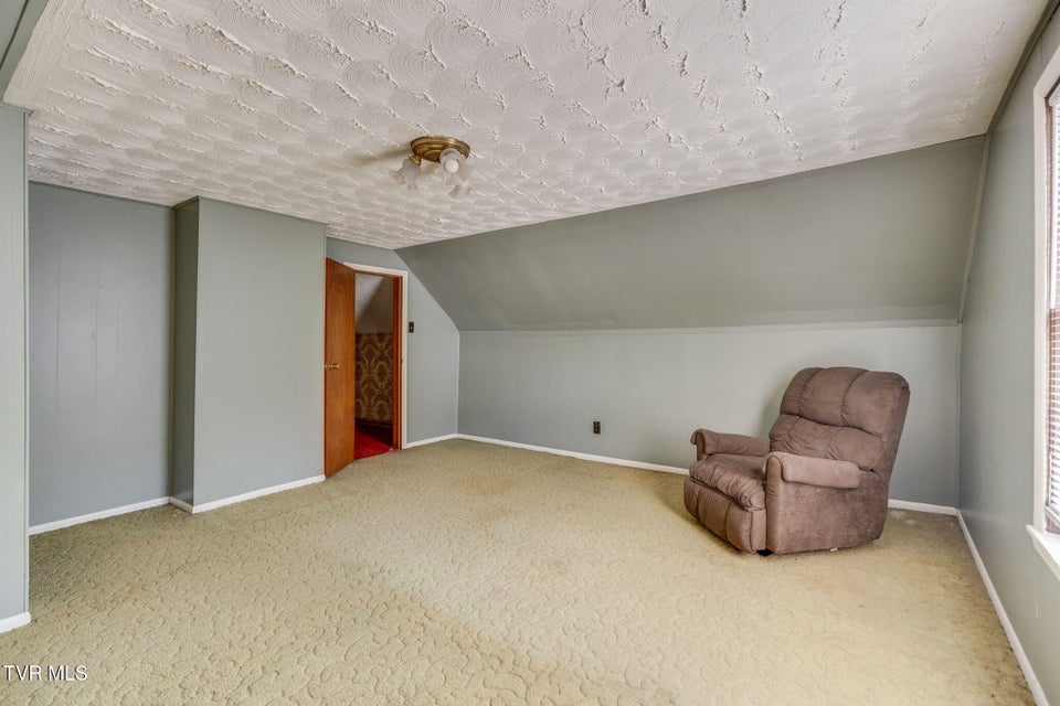 Photo #17: 1343 Piney Flats Road