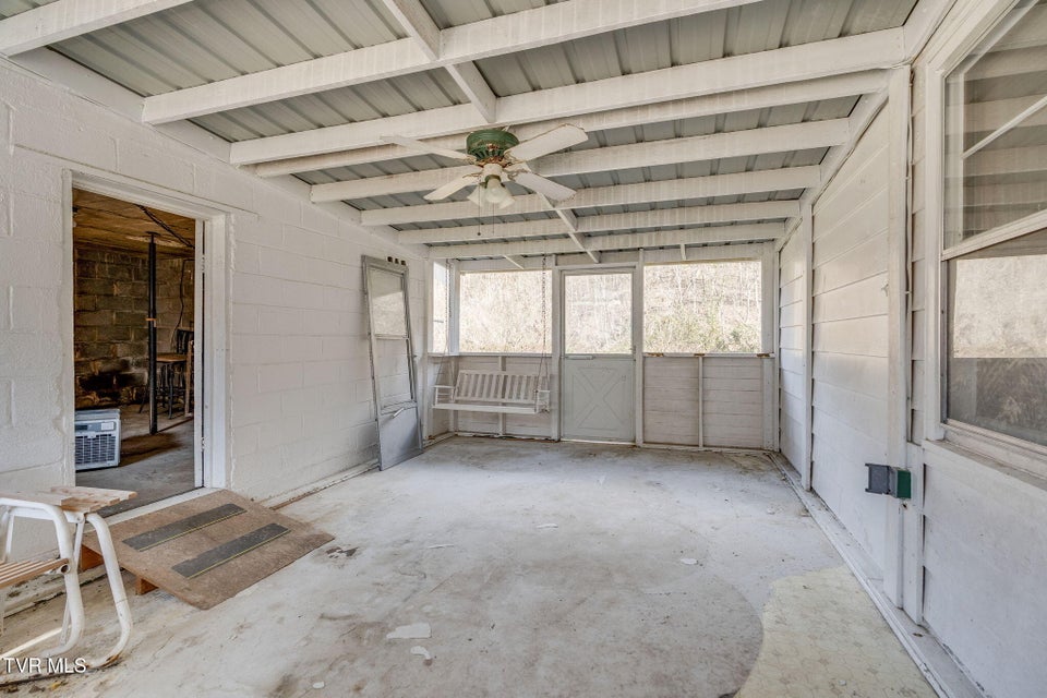 Photo #23: 1343 Piney Flats Road